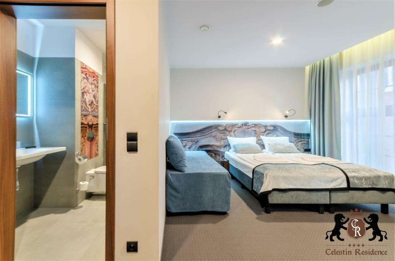 Celestin Residence กดัญสก์ ภายนอก รูปภาพ