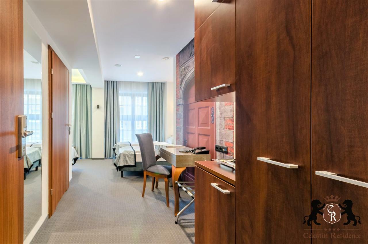 Celestin Residence กดัญสก์ ภายนอก รูปภาพ