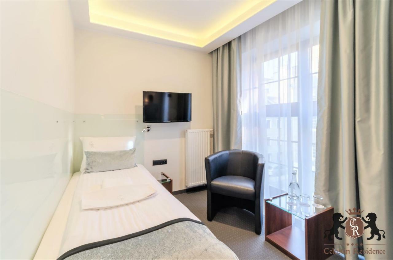 Celestin Residence กดัญสก์ ภายนอก รูปภาพ