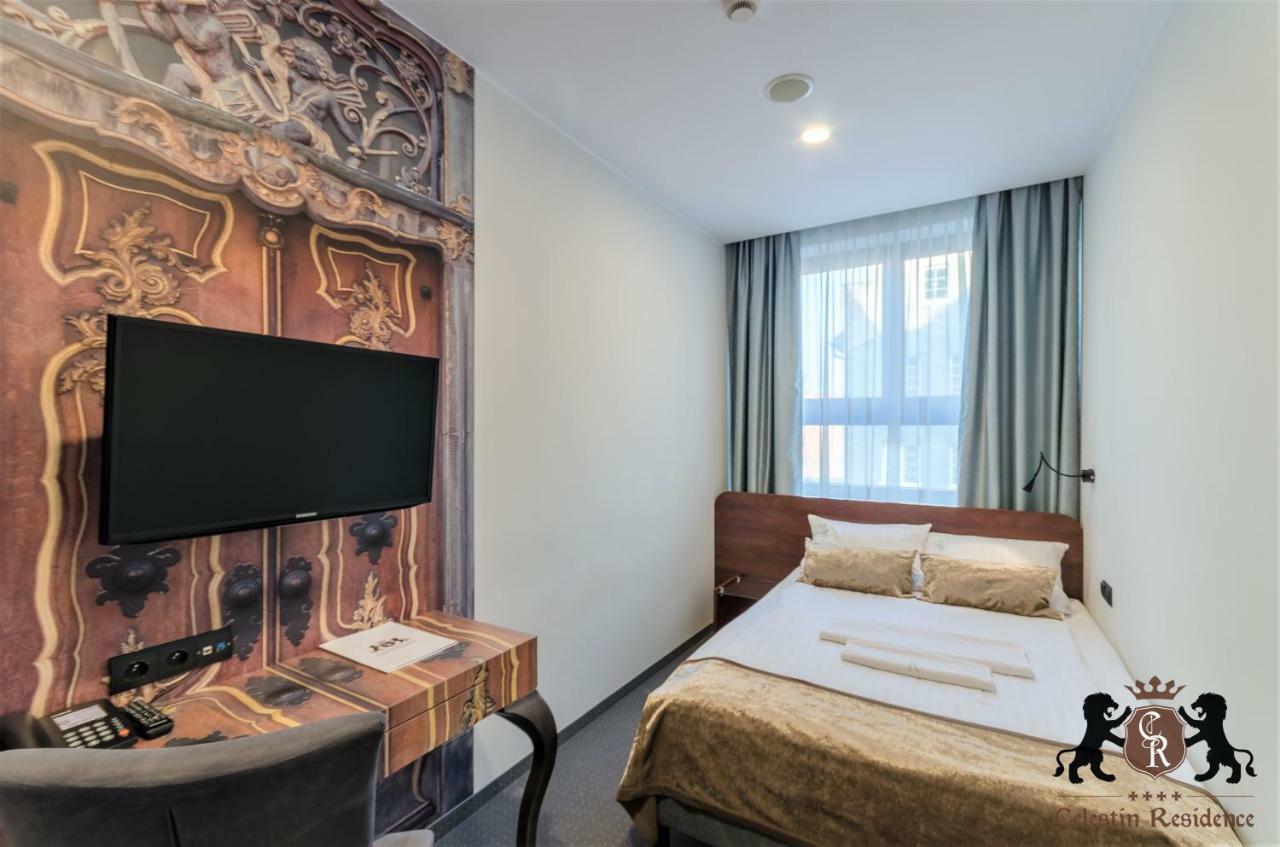 Celestin Residence กดัญสก์ ภายนอก รูปภาพ