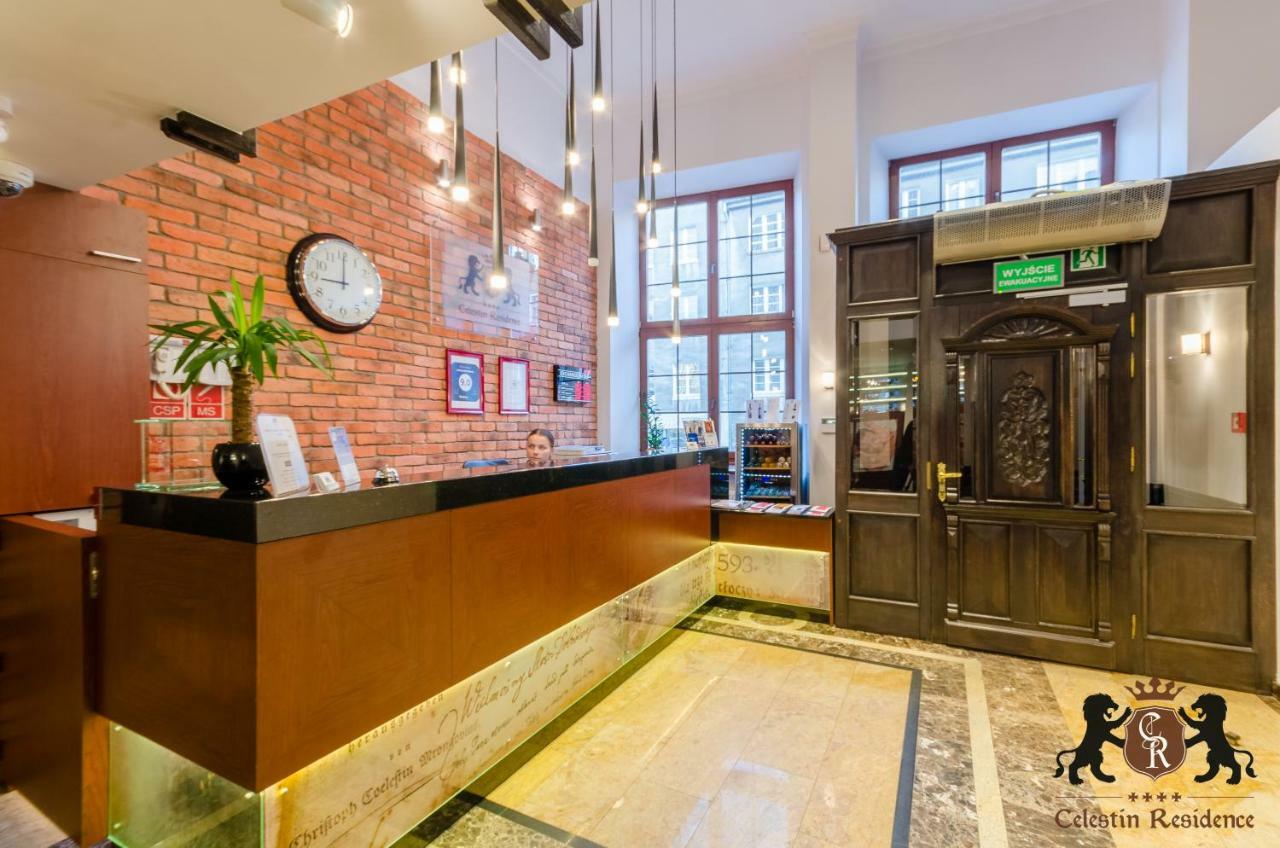 Celestin Residence กดัญสก์ ภายนอก รูปภาพ